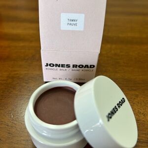 Jones Road miracle balm